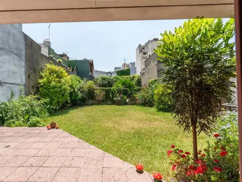 Depto Tipo Casa en Venta de 4 ambientes