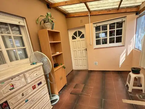 PH 3 ambientes en primer piso a la calle!