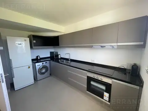Casa en Venta en Garin, USD 155.000