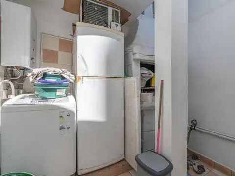 Depto Tipo Casa en Venta 40 años