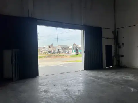 Alquiler local depósito galpón Ruta 197 José C.Paz