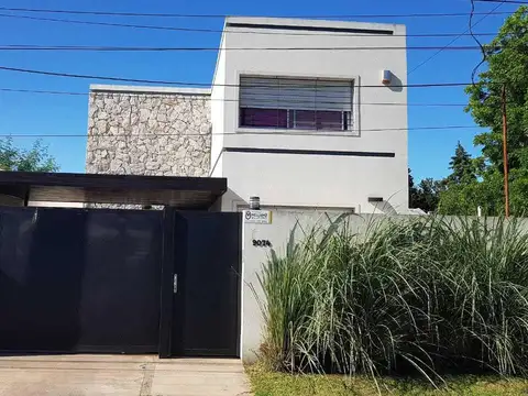 Casa en Venta en Fisherton, Rosario