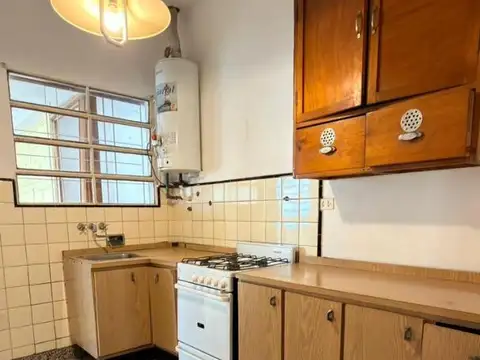 PH EN VENTA 3 AMBIENTES CON PATIO - VILLA LUZURIAGA