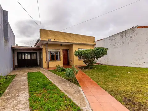 Venta casa 3 ambientes cochera parque s. florencio