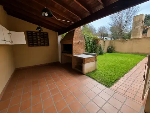 Departamento en Alquiler de 4 ambientes