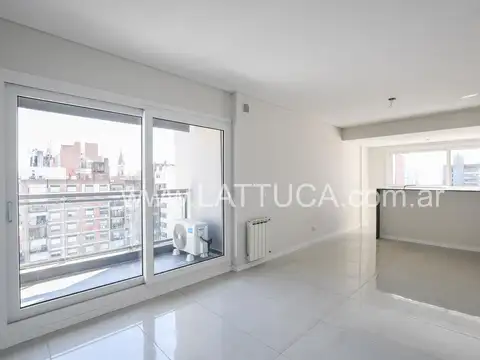 DEPARTAMENTO EN VENTA 2 DORMITORIOS CON COCHERA Y PARILLERO ZONA RIO