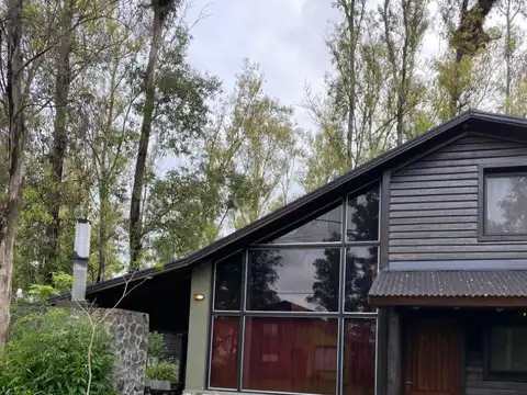 VENTA DE CASA 2 DORMITORIOS EN CAMPO TIMBO