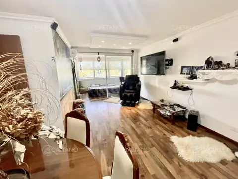 Apartamento de 3 dormitorios en venta 