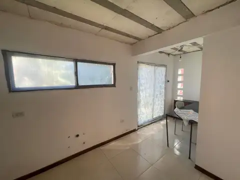 Venta casa 3 ambientes a terminar Parque Camet
