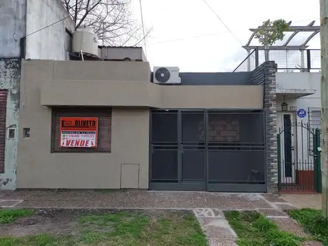 DEPARTAMENTO TIPO CASA AMERICANA 