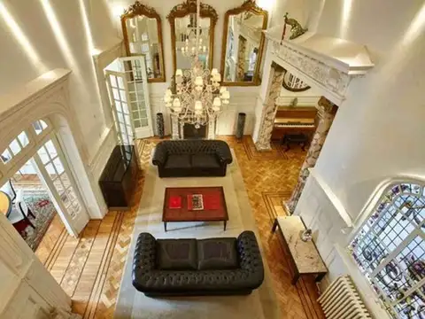 PETIT HOTEL 8 AMBIENTES VENTA SAN TELMO 