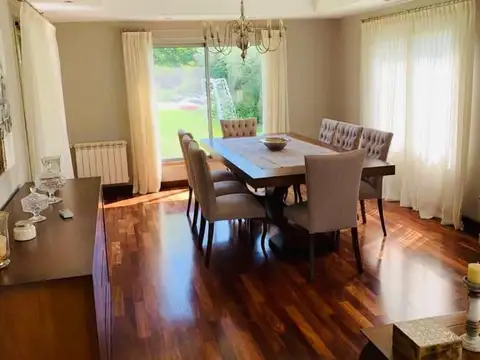 Casa en Venta Cadaques, Funes