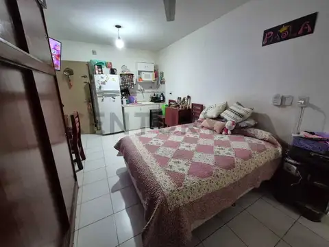 Departamento en Venta en Pompeya, USD 20.000