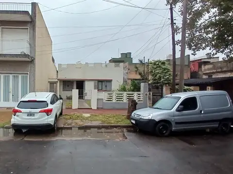 Casa - Alquiler - Argentina, Tres de Febrero - Belgrano 5358