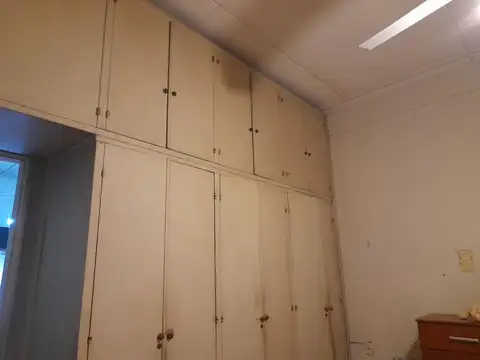 Montiel 2400 , Piso PB