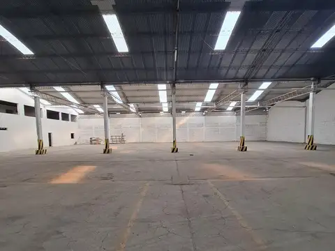Galpon en Alquiler 60  mts Fondo