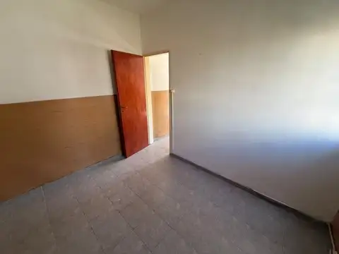 Alquiler 2 ambientes compacto en Moron