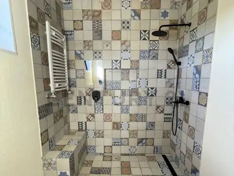 SIN NOMBRE , Piso 0