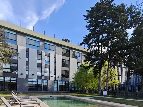 Departamento en Alquiler con 50 cochera