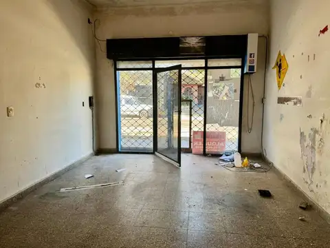 ALQUILER LOCAL DE 50M2 EN SAN MIGUEL