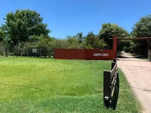 CASA EN VENTA 2 DORMITORIOS EN CAMPO CHICO.