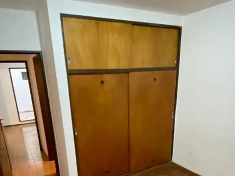 Planta Baja con 2 Patios y 1 Dormitorio. La Sexta.