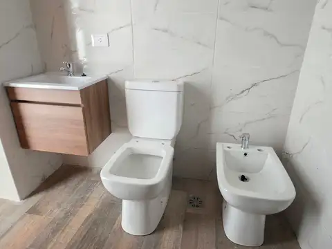 Departamento en Alquiler con 1 cochera