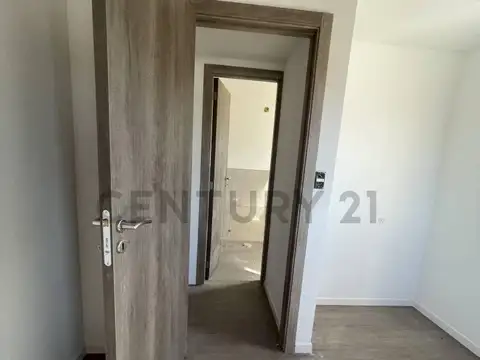 Departamento en Venta con 5 cocheras