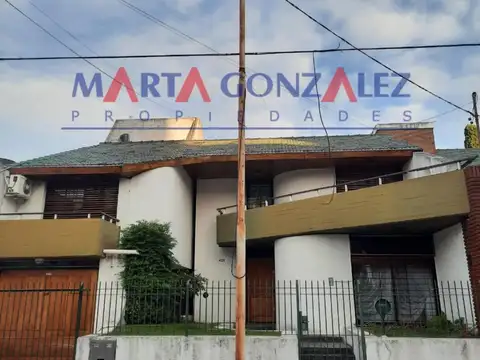 Casa 4 ambientes venta Ramos Mejia