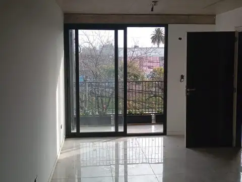 Departamento en venta - 1 Dormitorio 1 Baño - Morón