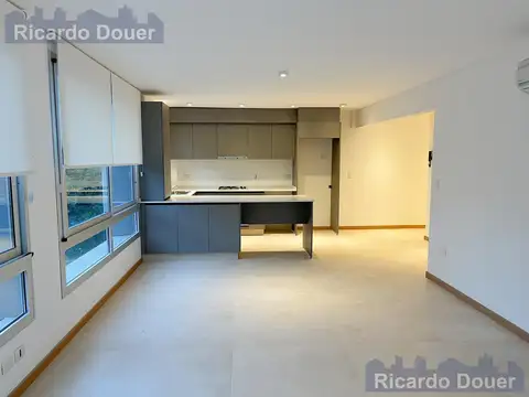 Departamento en Alquiler con 2 cocheras