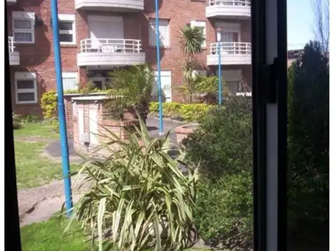 E Zeballos 3600, Piso 12