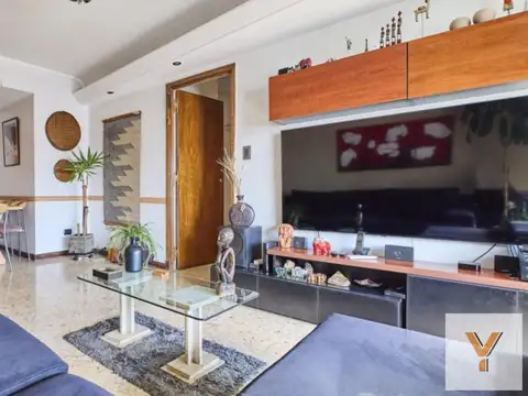Departamento en venta - 3 Dormitorios 2 Baños - Villa Crespo