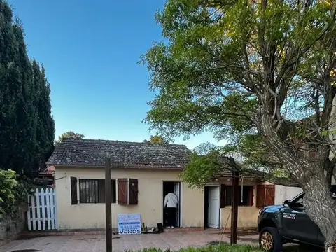 casa zona centro en Las Toninas y  Depto adicinal