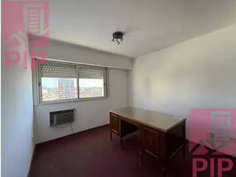 Oficina 3 ambientes con 1 baño