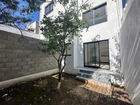 Departamento en Venta con 1 cochera