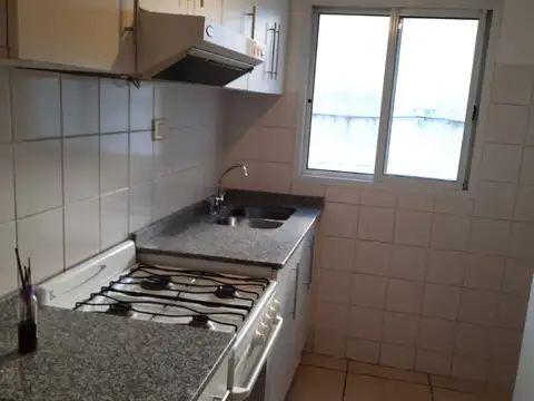 Depto Tipo Casa en Alquiler de 2 dormitorios