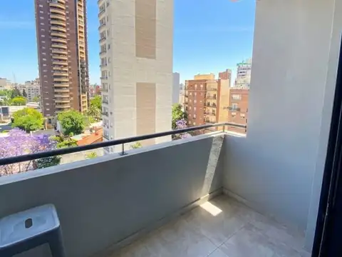 Departamento en Alquiler con 1 cocheras