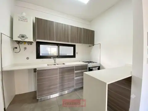 ALQUILER DEPARTAMENTO CON COCHERA