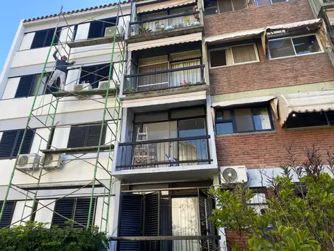 En Venta en Ciudad Jardin Departamento de 3 Ambientes 2do Piso Frente F: 11110