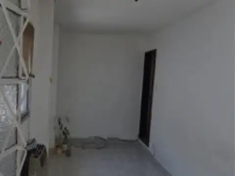Depto Tipo Casa en Alquiler de 3 ambientes