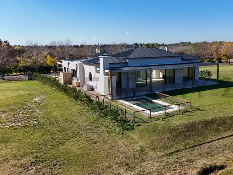 CASA EN VENTA A ESTRENAR | MILORD SOBRE EL POLO | PILARÁ