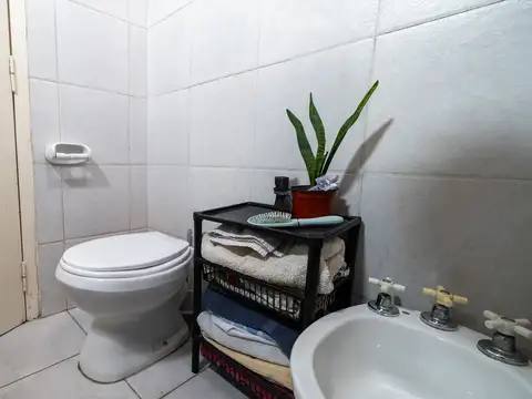 CASA EN VENTA 2 DORMITORIOS ZONA SUR
