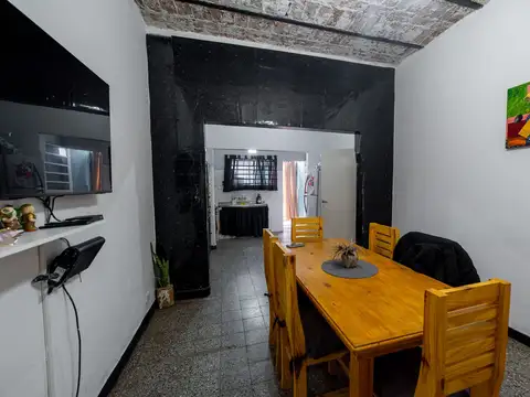 CASA EN VENTA 2 DORMITORIOS ZONA SUR