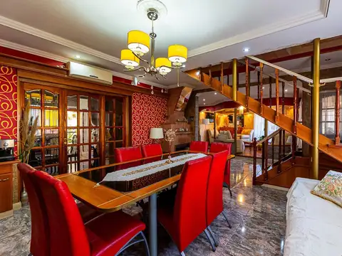 Casa en venta 3 dormitorios cochera apta credito