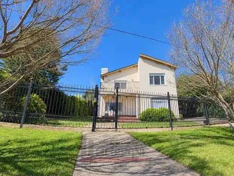 Casa de 3 dormitorios en venta en B° Patagonia - Ñancu 133