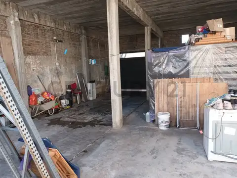 Galpon en Venta 27,03  mts Fondo
