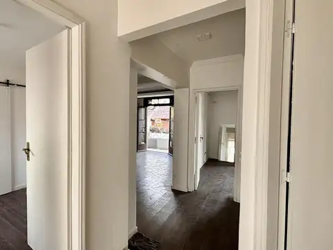 Depto Tipo Casa 4 ambientes con 2 baños