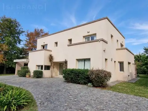 Casa en Venta en Parque Sakura, USD 265.000