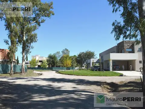 Terreno en Venta 52  mts Fondo